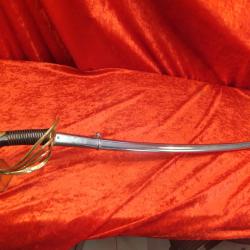 Sabre Officier mod&egrave;le Saint Cyr   Prestigieux sabre mod&egrave;le Saint-Cyr,  l'&Eacute;cole Sp&eacute;ciale Militaire