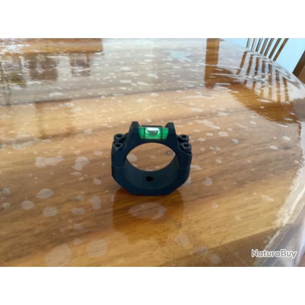 NIVEAU.  PGM.   De pr�cision  diam�tre 34