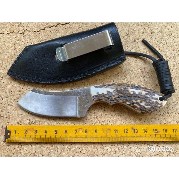 COUTEAU A LAME FIXE "B�KER RHINO STAG" NEUF @SKINNER BOIS DE CERF @ CHASSE