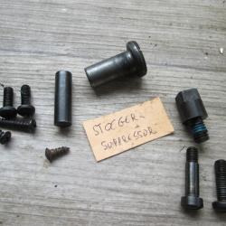 Lot visserie  pour carabine a plomb  Stoeger Suppressor (H4)