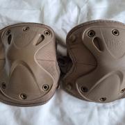 Paire De Coudières Hatch XTAK – Protection Coude, Armée Française Et Légion étrangère