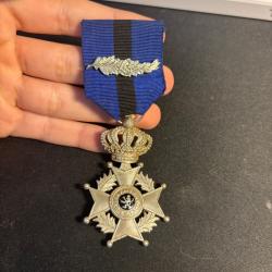 M&eacute;daille de l'ordre de L&eacute;opold II avec palme, Belgique, Royaume de Belgique