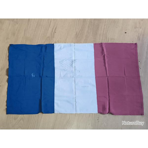 Rare Drapeau / Pavillon Croix de Lorraine 1944 - Artisanat Lib�ration - Sign�