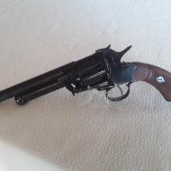Revolver &agrave; Poudre Noire Pietta LE MAT cal. 44