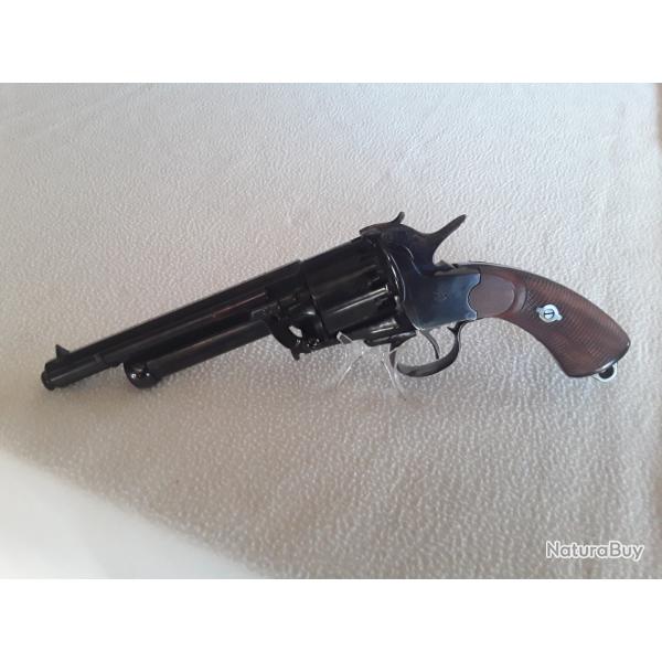 Revolver � Poudre Noire Pietta LE MAT cal. 44