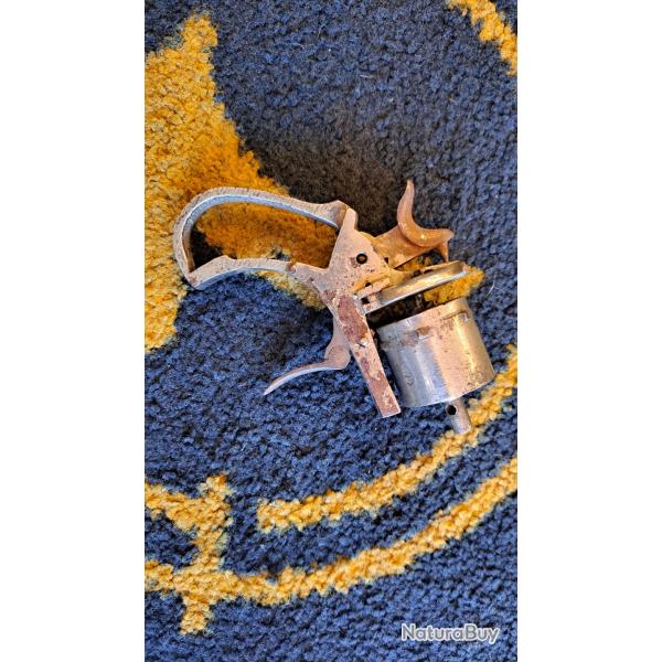 Pi�ce de revolver - Marque inconnue - Calibre 9 mm