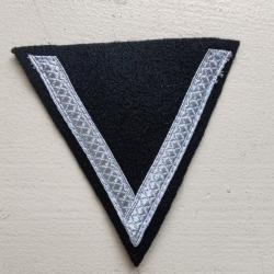 INSIGNE DE BRAS DE CAPORAL MODELE FOND NOIR
