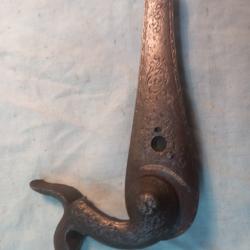 PLATINE CHASSE DITE   ARRIERE  19 EME