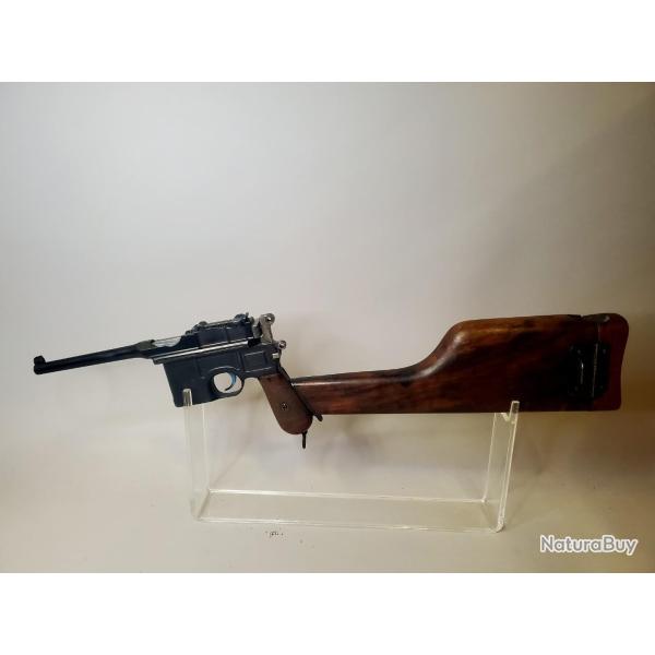 Pistolet mauser c96 calibre 7.63 et sont etuis