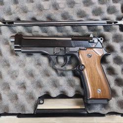 Pistolet BERETTA mod&egrave;le 92FS - Calibre .22 LR - Mallette (Occasion)