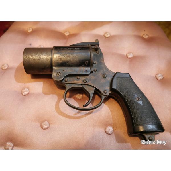 Pistolet Lance fus�e webley Mark IV