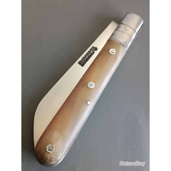 ANCIEN COUTEAU GOUTTI�RE, ST JOANIS MONDIERE, THIERS, XX�me, manche CORNE.
