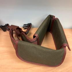 Cartouchi&egrave;re en Cordura presque neuve.