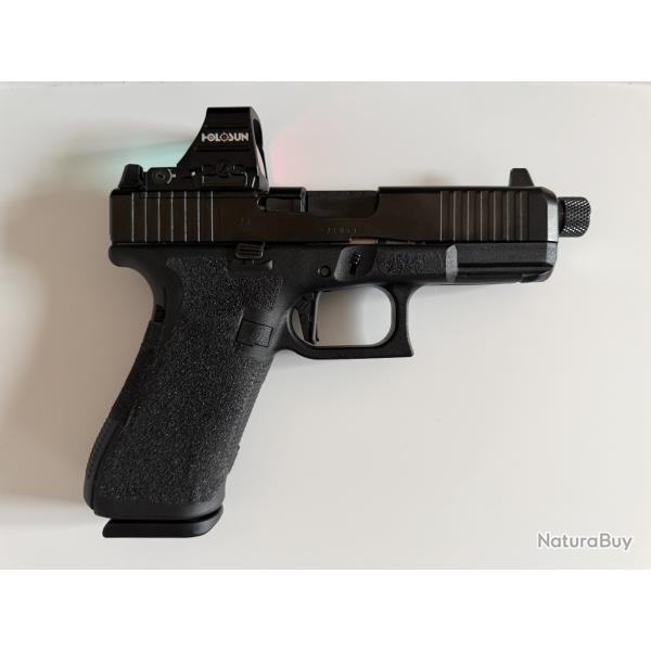 Glock 45 MOS Gen5 FS Filet� - Custom