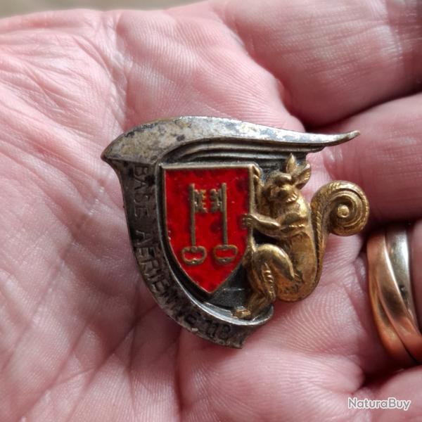 INSIGNE BASE AERIENNE 118 MONT DE MARSAN ( DRAGO - NOISIEL )