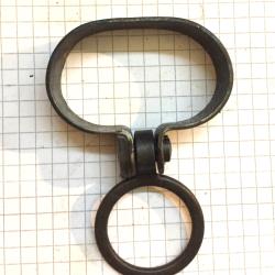 Grenadi&egrave;re avec vis et anneau.            (N&deg; 2)