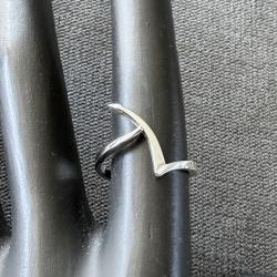 Bague neuve en argent - chevron - taille 51