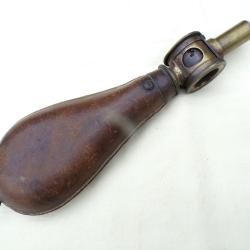 Poire &agrave; plombs en cuir fauve r&eacute;glable avec vitres pour voir les plombs.