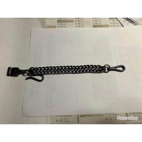 ornement de banderole de giberne ou dragonne