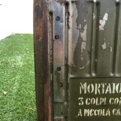 Caisse de transport de mortier Italien de 80mm ww2. Caisse vide sans munitions.