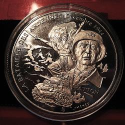 Medaille "bataille des ardennes Patton" diametre 40 mm sup sous capsule