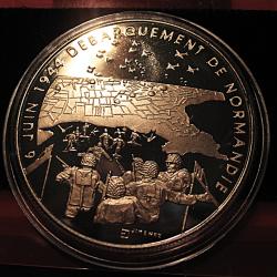 Medaille " d&eacute;barquement en Normandie juin 1944" diametre 40 mm sup sous capsule