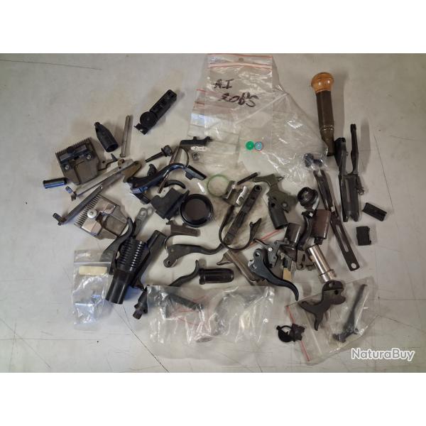 Lot pi�ces armurerie