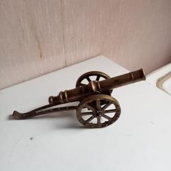 canon ancien en laiton longueur 22 cm
