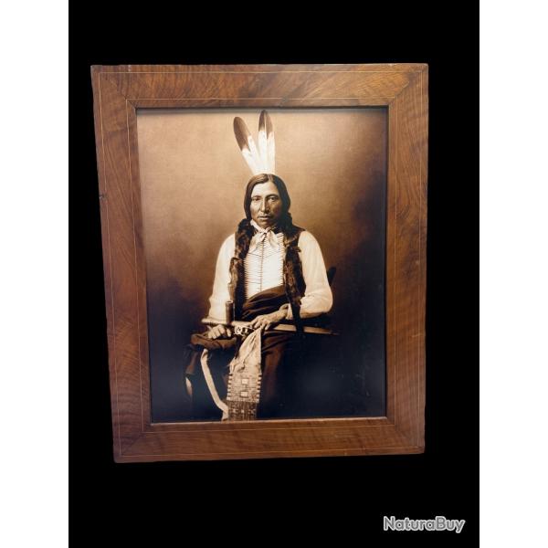 CADRE AMERICAN INDIAN DAKOTA SIOUX BOY 1880