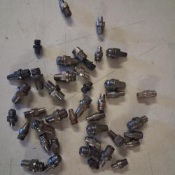 Lot de 40 chemin&eacute;es