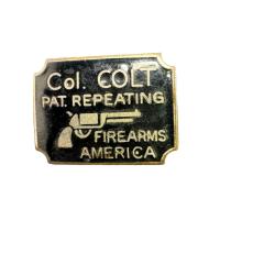 rare pins offert par colonel samuel colt &agrave; l exposition &agrave; cristalpalace en 1851.    plus tourne vis