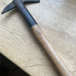 Hache d incendie anglais WW2