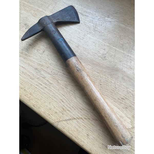 Hache d incendie anglais WW2