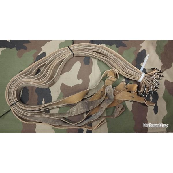 Lot de 10 sangles cuir MAS 36 et autres