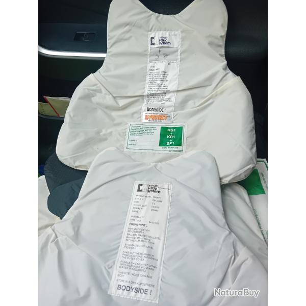 Ench�re lot de 2 plaques balistiques 3a contre les armes de poings et les lames  MEHLER 33X34 cm