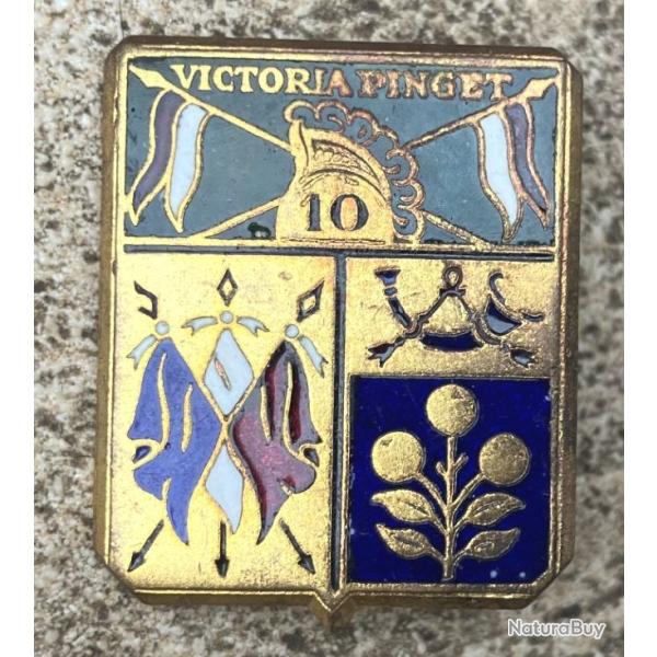 10� R�giment de Dragons, Victoria Pinget, dos guilloch�(�)