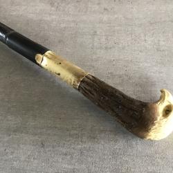 Canne &eacute;p&eacute;e