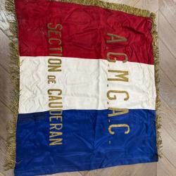 Ancien &eacute;tendard A.G.M.G.A.C. - Section de Caud&eacute;ran (Bordeaux) - Anciens Combattants WWI ?