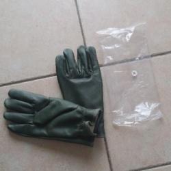 ENCHERE PAIRES DE GANTS EN CUIR DE L'ARMEE FRANCAISE ET DE LA LEGION ETRANGERE NEUF