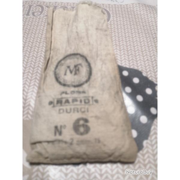 ANCIEN SAC MANUFRANCE DE PLOMBS AVEC DU N� 5. Lot 2.