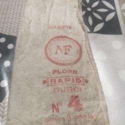 ANCIEN SAC MANUFRANCE DE PLOMBS AVEC DU N&deg; 9. Lot 3.