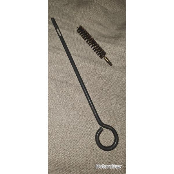 Baguette de nettoyage pour colt avec sa Balayette (1)