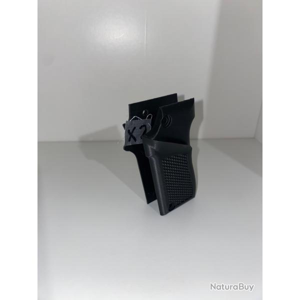 (N�X2) Crosse noire droitier pour pistolet Unique 22lr mod�le D et E.