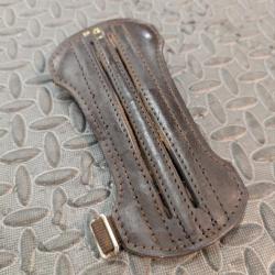 Bracelet de protection en cuir d'occasion