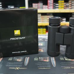 JUMELLE NIKON PROSTAFF P7 10X42