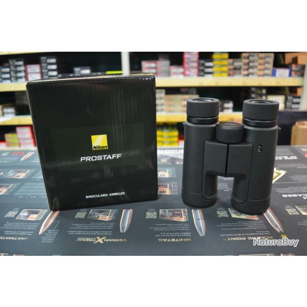 JUMELLE NIKON PROSTAFF P7 10X42