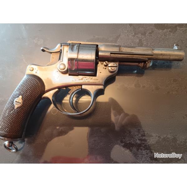 Revolver d'ordonnance 1873