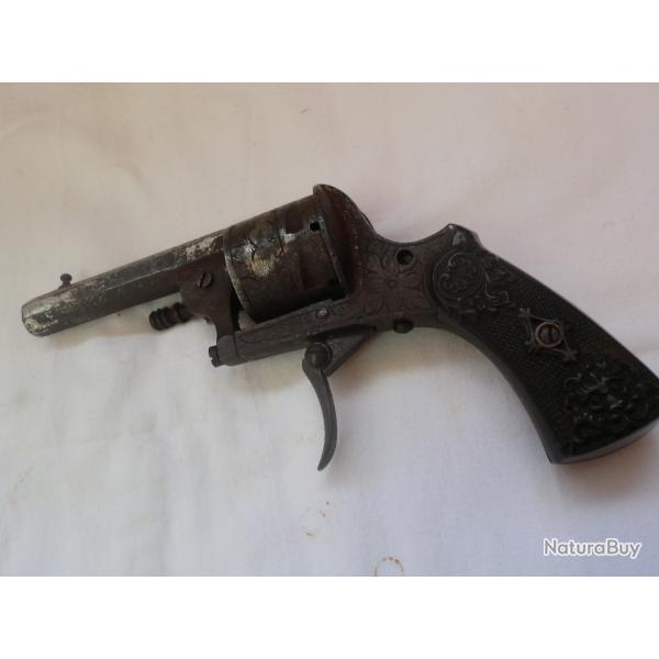 ancien pistolet lefaucheux