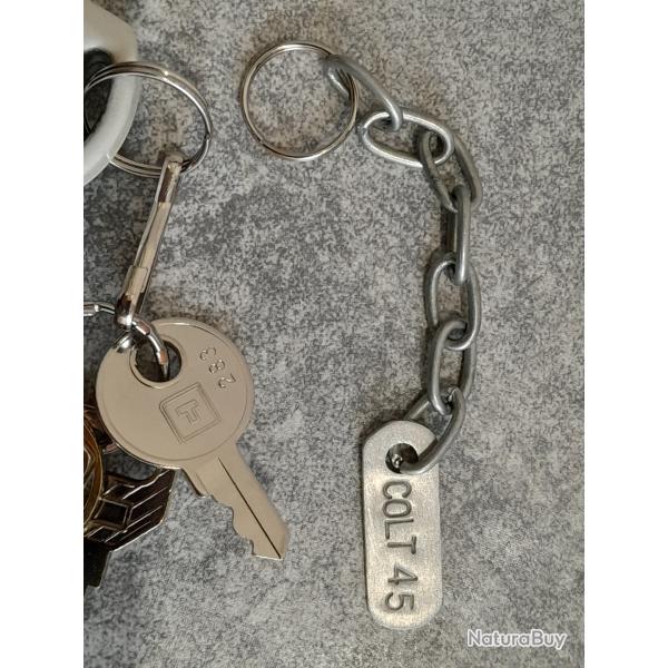 Porte clef Colt