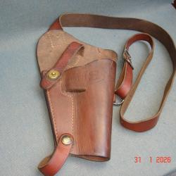 Bel &eacute;tui USM3 pour Colt 1911 A1 fabrication BOYT 1943 avec un nom